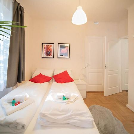 Free Parking Riverwalk Home - 4 Ppl,Wi-Fi,Ac, Tv Будапешт Экстерьер фото