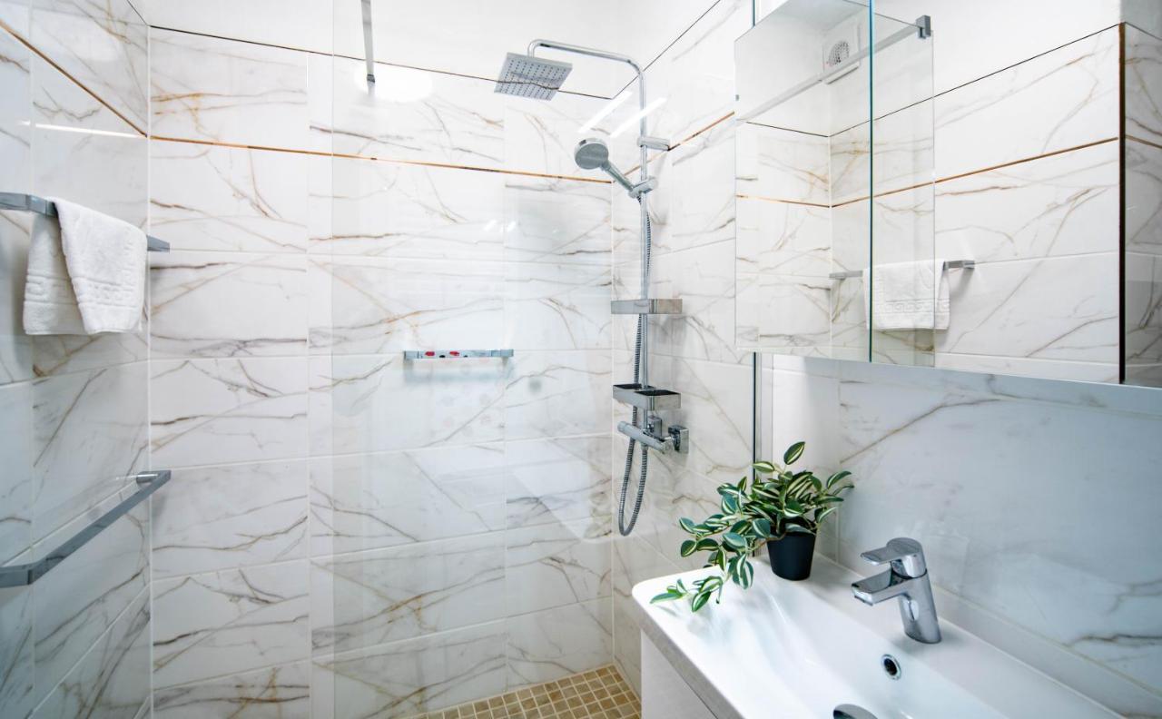 Free Parking Riverwalk Home - 4 Ppl,Wi-Fi,Ac, Tv Будапешт Экстерьер фото